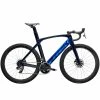 Trek MADONE SL7 ETap Disc 2022 1 Trek MADONE SL7 ETap Disc 2022 -Trek Soldes velo course trek madone sl 7 disc etap